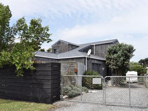 2 Health Camp Road, Otaki Beach