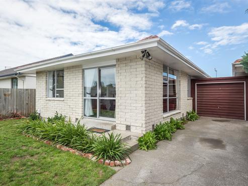 2/47 Kawau Crescent, Bromley
