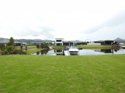 300 Waterways Parade, Pauanui
