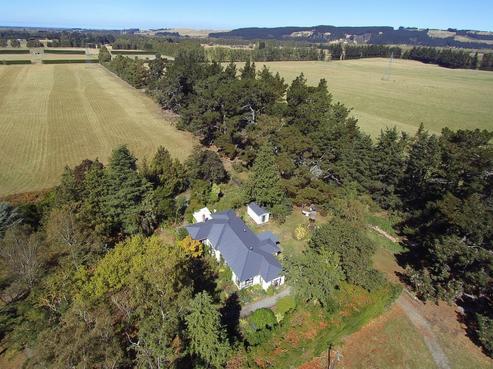 787 Birch Hill Road, Okuku