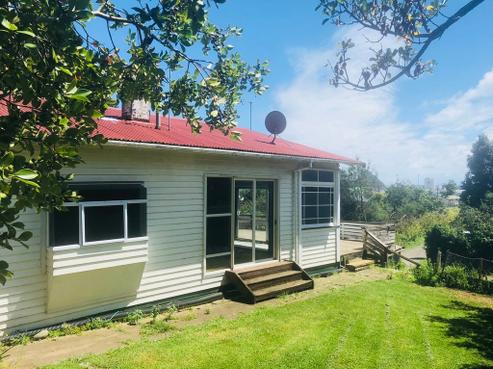 16 Weston Street, Moturoa