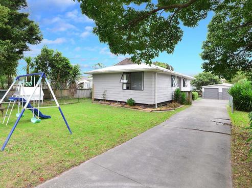 54 Awaroa Road, Helensville