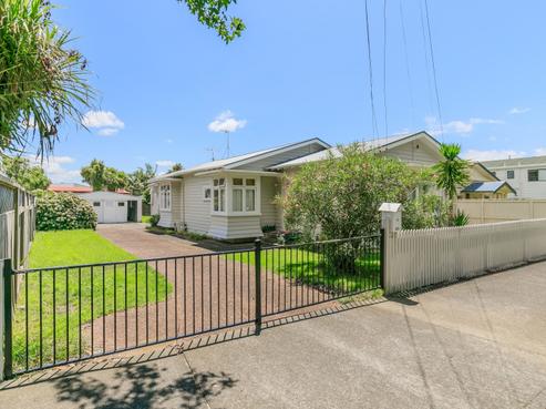 14 Dignan Street, Point Chevalier