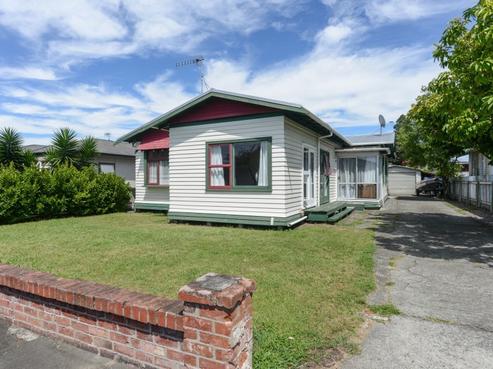 2 Roach Street, Marewa