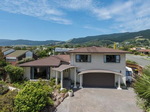 8 Washbourn Drive, Richmond