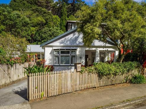 13 Holloway Road, Aro Valley