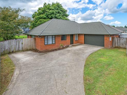 4 Old Park Place, Takanini