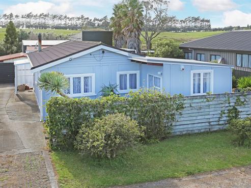 22 Ronald Avenue, Glenbrook