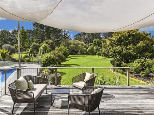 207 Blackbridge Road, Dairy Flat