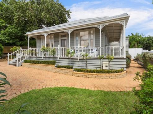160 Queen Street, Northcote Point