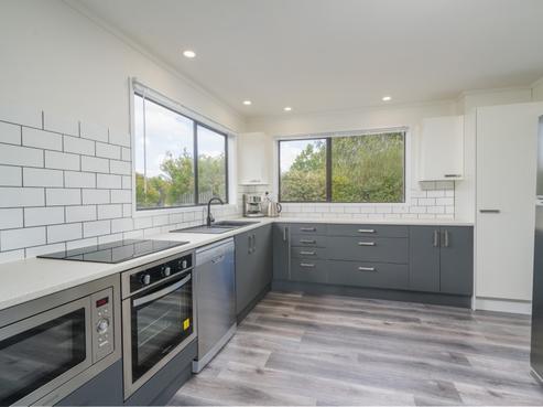 1 Wharewaka Road, Wharewaka