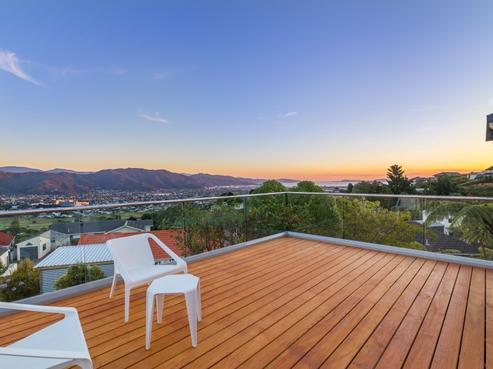 74 Redvers Drive, Belmont