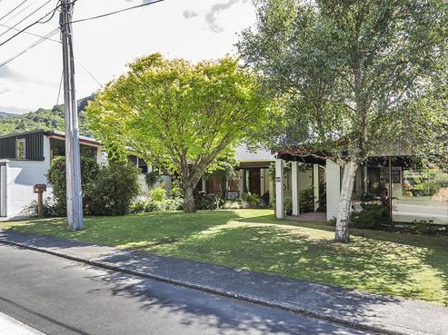 36 Silverstream Road, Crofton Downs