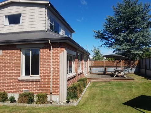 7 James Street, Glengarry