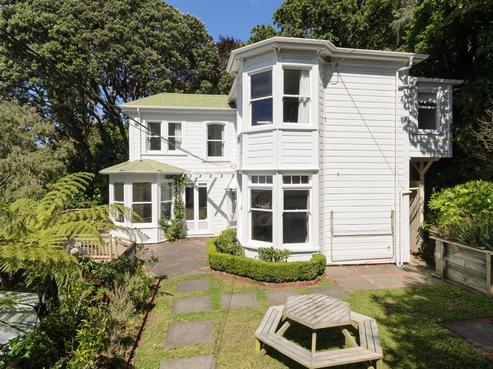 37 Newman Terrace, Thorndon