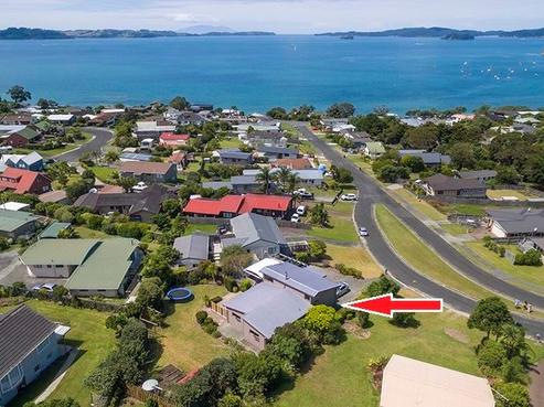 47 Mera Road, Algies Bay