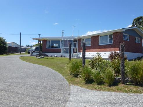 339 Main South Road, Paroa