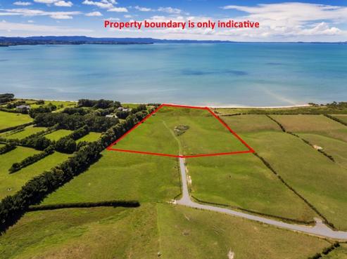 239D Clarks Beach Road, Clarks Beach