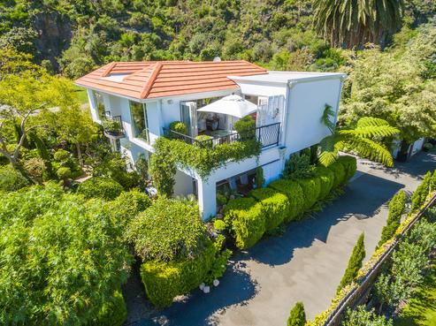 256 Main Road, Moncks Bay
