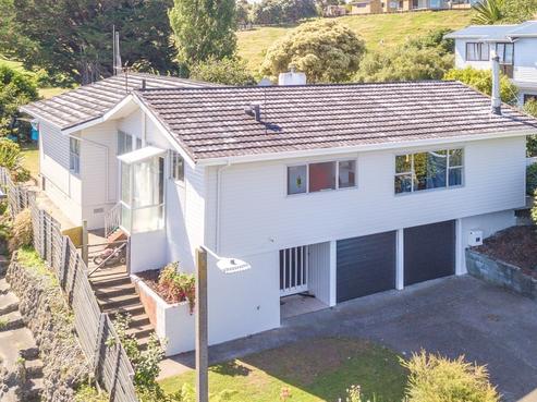 22 Virginia Heights, Otamatea