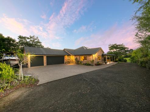 292 State Highway 16, Kumeu