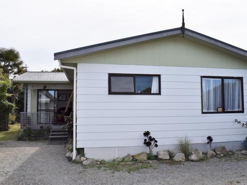 36 Kirk Street, Otaki
