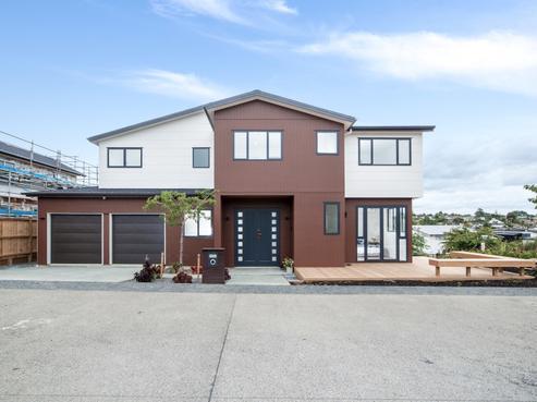 13 Te Oneroa Way, Long Bay
