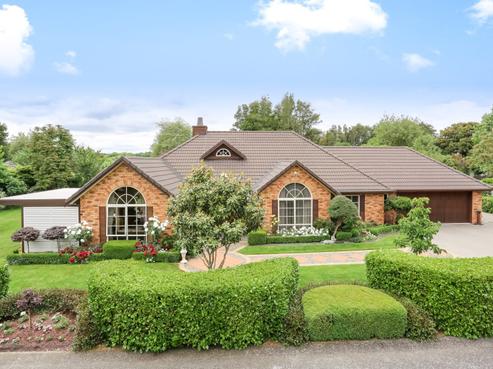 10 Glencairn Place, Buckland