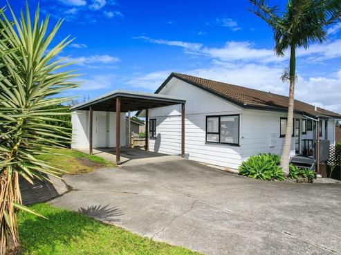 13A Thalia Place, Totara Vale