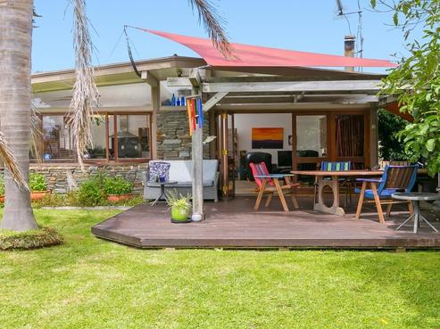 346 Levers Road, Matua