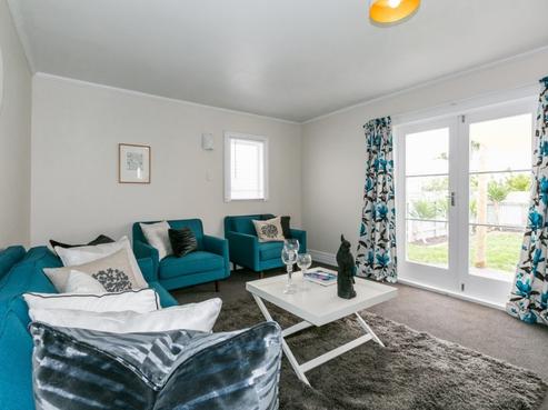 13 Wellesley Road, Napier South
