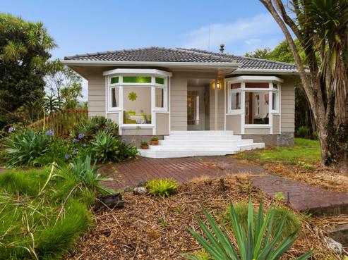 36 Mildon Road, Waitakere