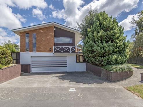 28 Highland Place, Avonhead