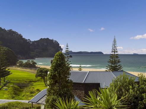 119 Oratia Place, Onemana