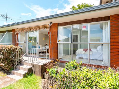 2/95 Namata Road, One Tree Hill