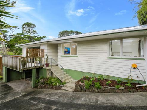 20 Rangitiki Crescent, Lynfield