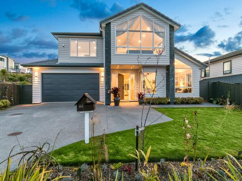 64 Headland Drive, Long Bay