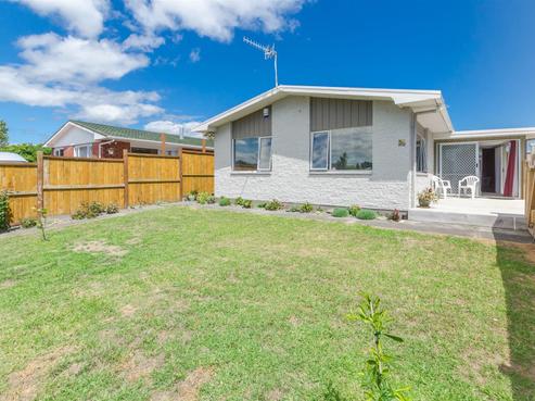 30 Toru Road, Paraparaumu Beach