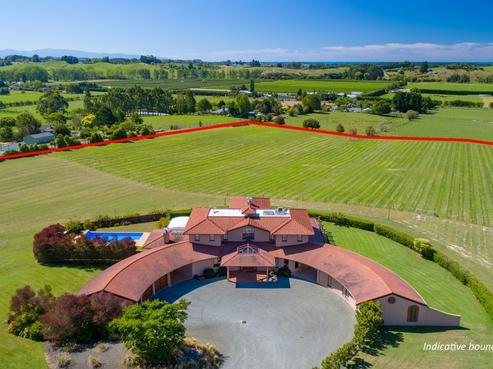 53 Greenacres Road, Redwood Valley