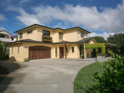 41 Chaucer Street, Leamington