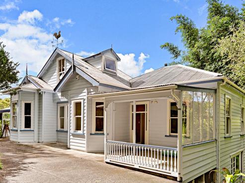 651 West Coast Road, Oratia