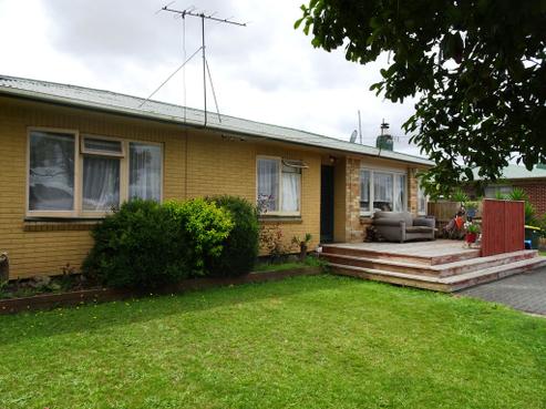 189 Clayton Road, Mangakakahi
