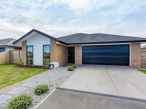 64 Andesite Drive, Rolleston