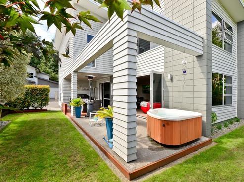 644C River Road, Chartwell