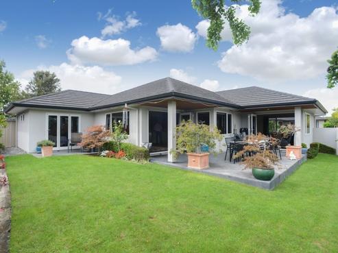 18 Brooklands Drive, Havelock North