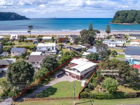 612 Ocean Road, Whangamata