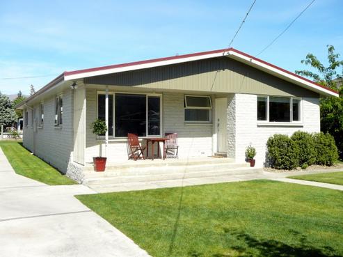128 Hazlett Street, Clyde