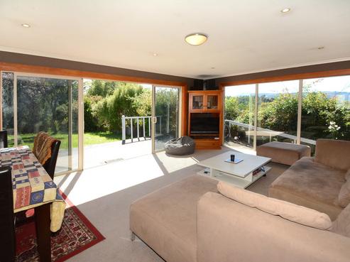 44 Rockside Road, Glenleith