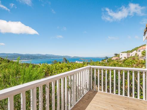 129 Maungaraki Road, Korokoro