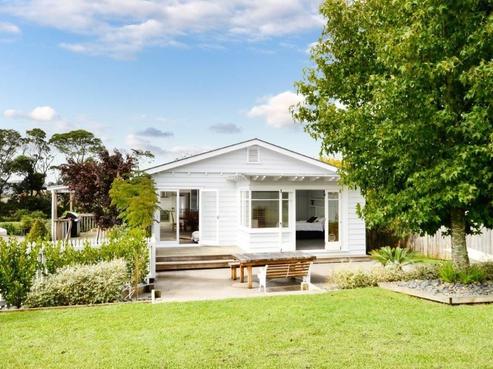 18 Alexandra Street, Riverhead